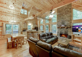 Amazing 4 Bed Family Cabin w Game Room